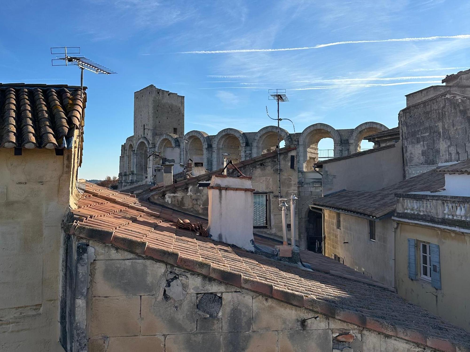La Maison Des Hautures Arles Exterior photo